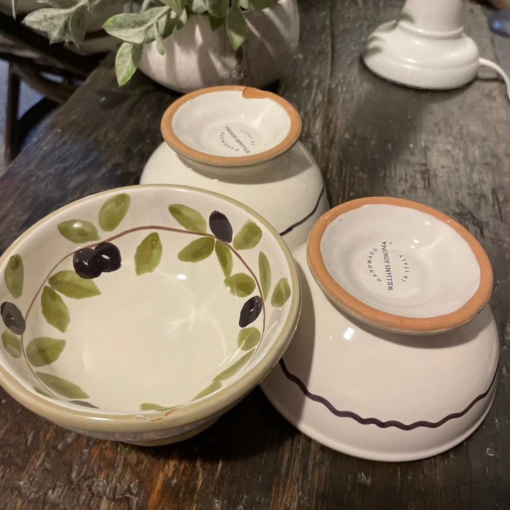 Williams Sonoma Olive Leaf Ceramic Dip/Sauce Bowls